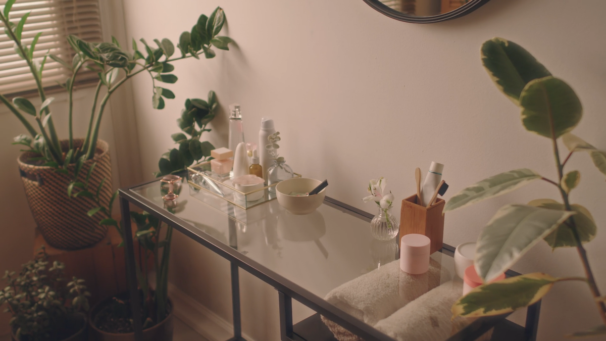 How to Create a Calm and Functional Beauty Space at Home