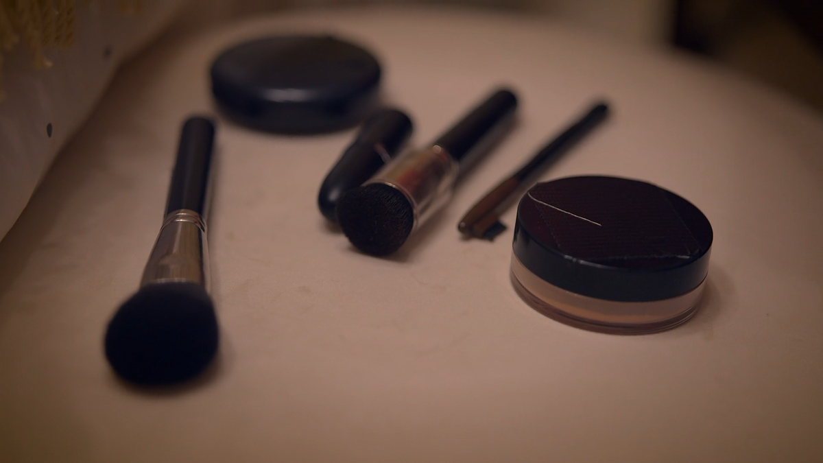 The Art of the Makeup Brush: Building a Better Beauty Routine