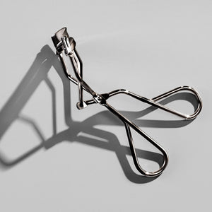 Professional Eyelash Curler with Replacement Pad